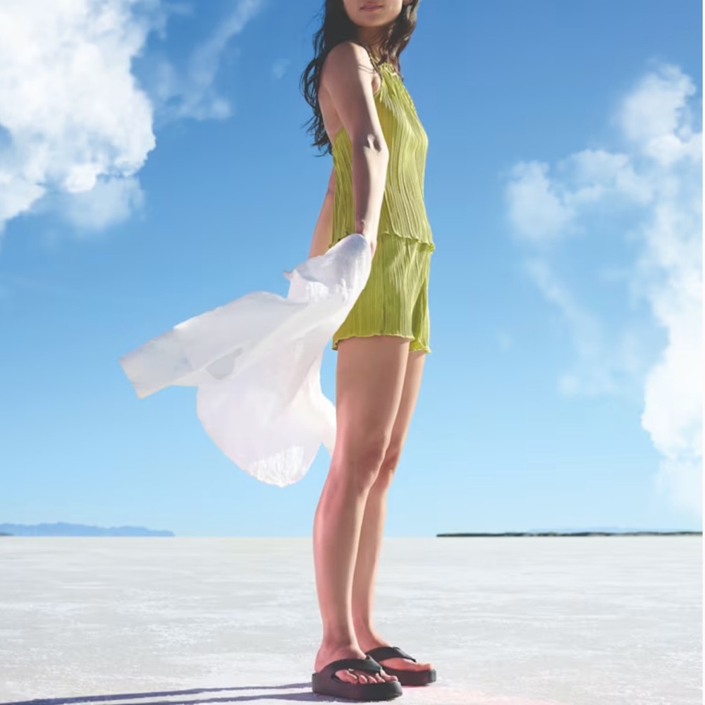 Crocs Black Getaway Platform Flip Flop Sandal Size 9